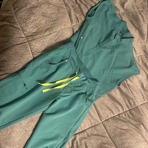 FIGS scrubs set Marine